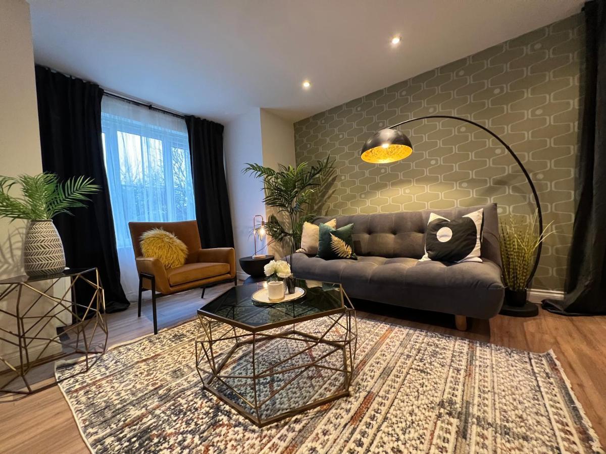 Modern 2 Bedroom Aesthetic Apt Manchester Exterior foto